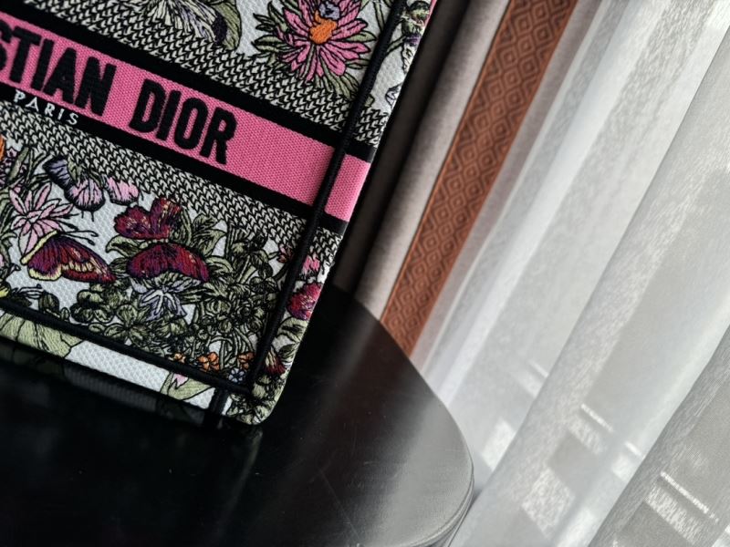 Dior Shopping Bags